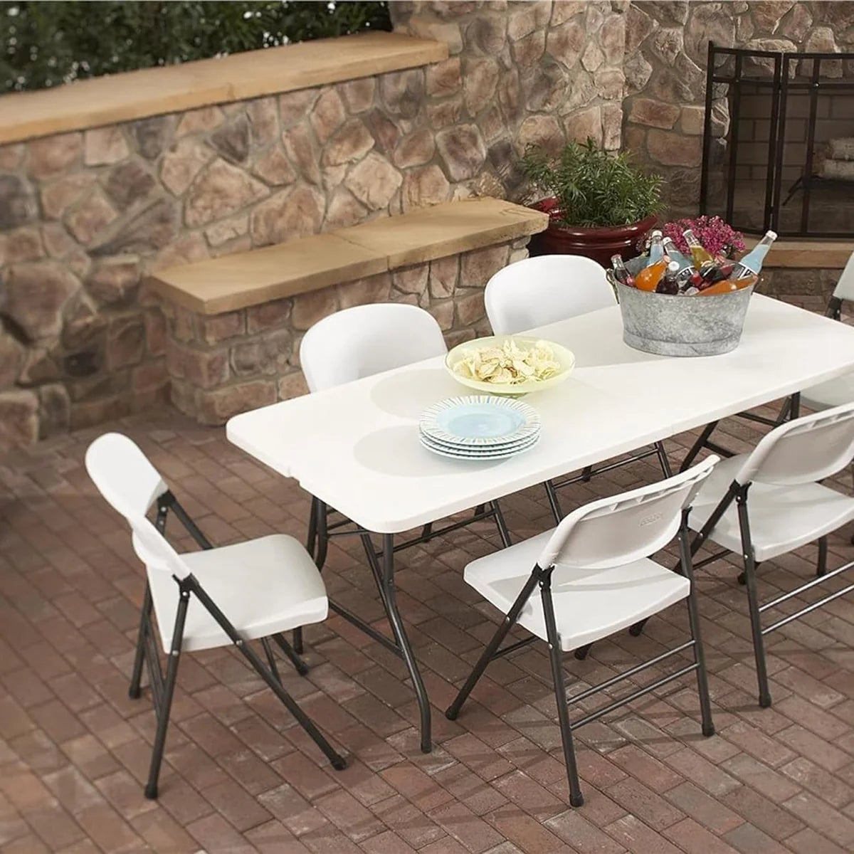 Tavolo Pieghevole Portatile salvaspazio | Tavolo richiudibile
I Tavolo da campeggio con
Sistema di Blocco di Sicurezza, Fino a 6 Persone - 180x75x74 cm (Bianco)