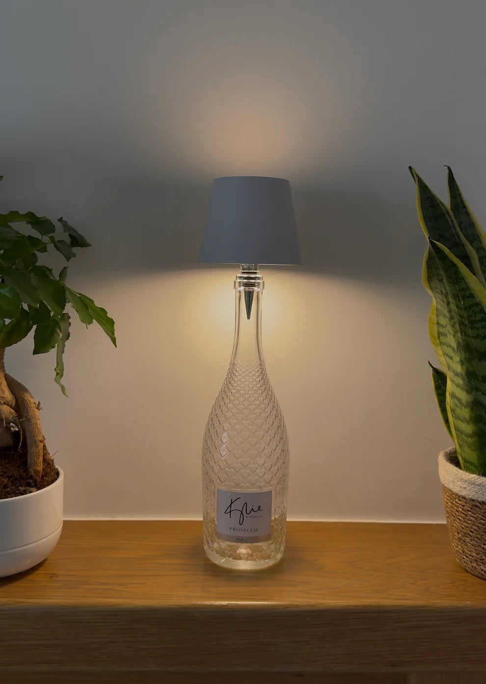 LAMPADA LED PER BOTTIGLIE WIRELESS - ARREDAMENTO MODERNO